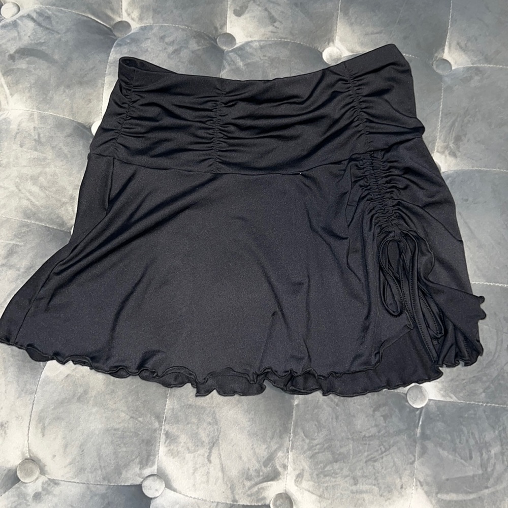 Mini skirt - Picture 2 of 4